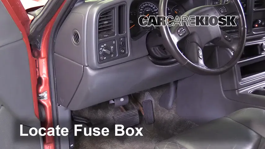 2003 Chevrolet Avalanche 1500 5.3L V8 Fuse (Interior)